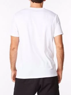 2XU Contender Tee Mens 8 2XU Contender Tee Mens -Fashion Menswear Shop 6163b4fd5a1438cefcfb83c81ab7466b