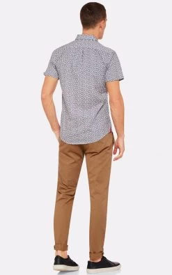 Oxford Men's Tottenham Printed Shirt - White/Navy -Fashion Menswear Shop 99513e283965397cfb010018c3d02826