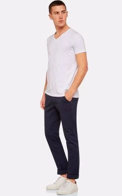 Oxford Men's Peter Stretch V-Neck T-Shirt - White -Fashion Menswear Shop a7d21e1394951796d63697ac7522a0ff