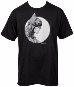 DC COMICS The Batman's Grave Comic T-Shirt